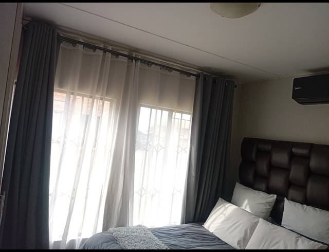 2 BEDROOM APARTMENT FOR SALE IN THE ORCHARDS